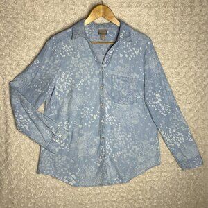 Chico’s Wispy Floral Denim V-Neck Button-Down Shirt Chambray Style Size 1‎